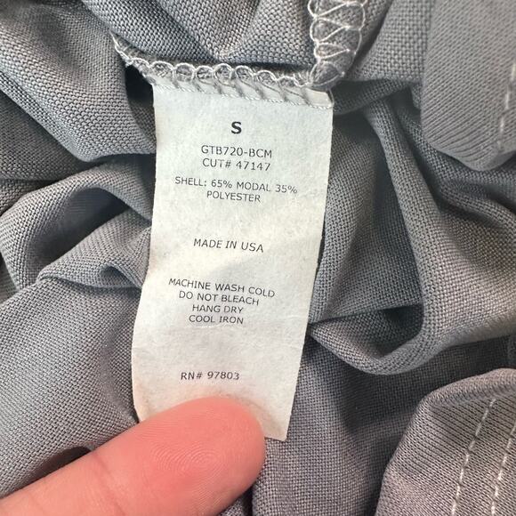 Green Envelope Gray 3/4 Sleeve 1/4 Zip Front Top WMNS Small V-neck Hi-Low Shirt - Picture 4 of 5